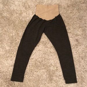 Maternity leggings
